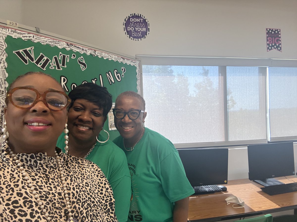 DISDOSI's tweet photo. First Day of School vibes! Our OSI team is out on campuses supporting students, staff, and school communities as we kick off another year of excellence. #TeamDallasISD #DallasISD #MadeForExcellence #FirstDayOfSchool https://t.co/fKclQfvyEM