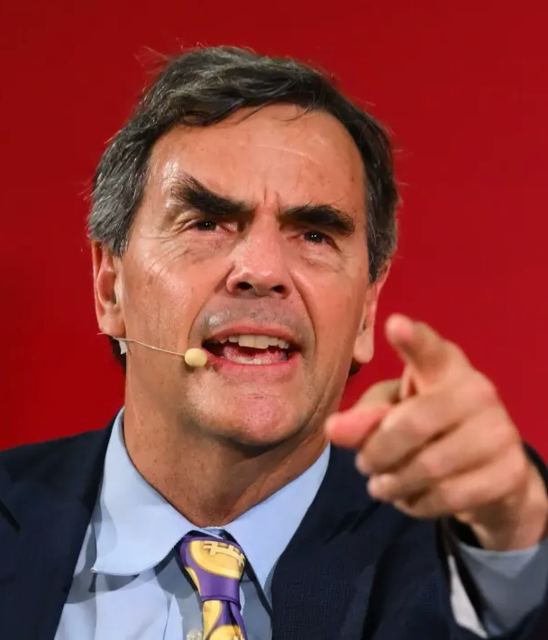 BitcoinArchive's tweet photo. JUST IN: Tim Draper says Bank runs are coming  🚨

“Bitcoin goes infinite against the US dollar.” 

“The world will fundamentally change forever.” https://t.co/ygZeSHYcDu