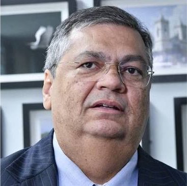 Delateinews's tweet photo. ⚠️URGENTE: Moraes determina busca e apreensão contra ex-secretário apontado como fonte de jornalista que publicou reportagens sobre uso de carros oficiais por Flávio Dino https://t.co/llr4pZvCOm