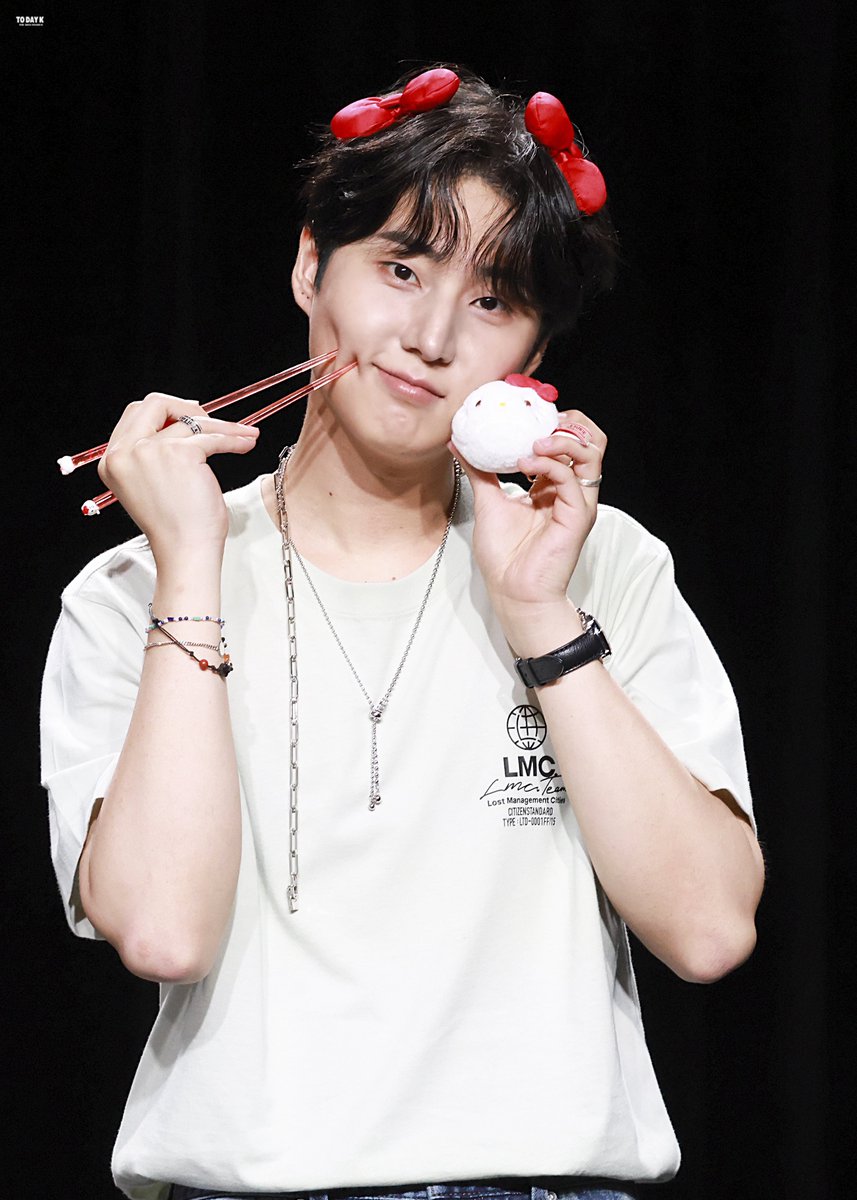 TO_DAY_K's tweet photo. 260809 #영케이 #YOUNGK #강영현

🥟🥢 https://t.co/fQCCEi28JN