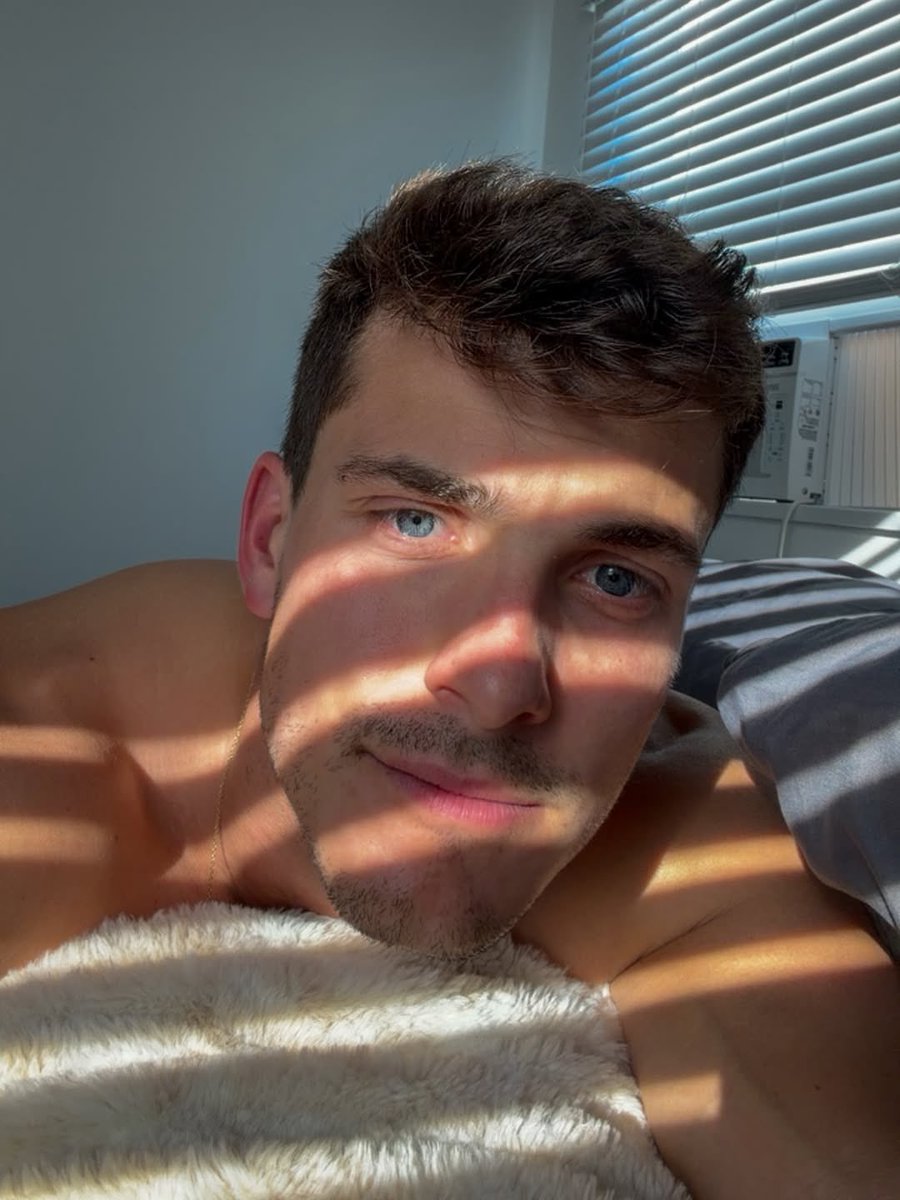 Garretthawley21's tweet photo. Good morning☀️

The sun is out, the coffee is working overtime, and I’m ready to spend another day convincing people that “I only floss when I have an appointment” is not a dental care routine. 😂 https://t.co/6r67AQn9mo