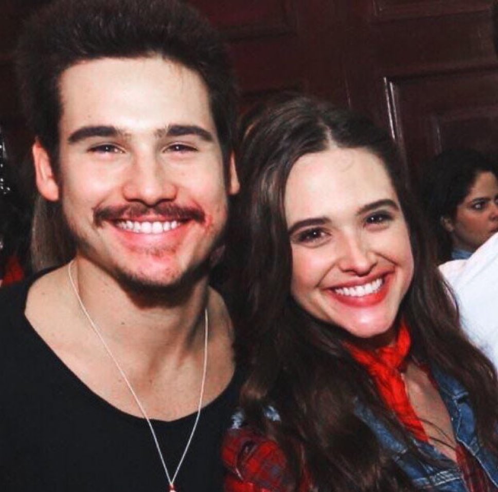 lovefaithxz's tweet photo. até hj eu acho essa foto inacreditável https://t.co/BtkD7V68K5