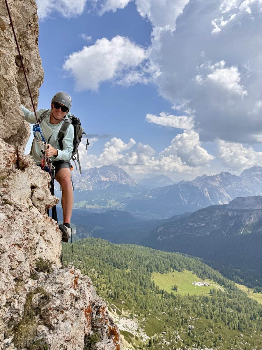 AlexHonnold's tweet photo. Josh and I decided to take a “rest” day after the Marmolada - something shorter with less of an approach. We settled on C’est Plus Facile, a surprisingly cool 8 pitch 8a (5.13b) up this nice face right by the road. A bolted route with bolted anchors felt like proper vacation climbing.