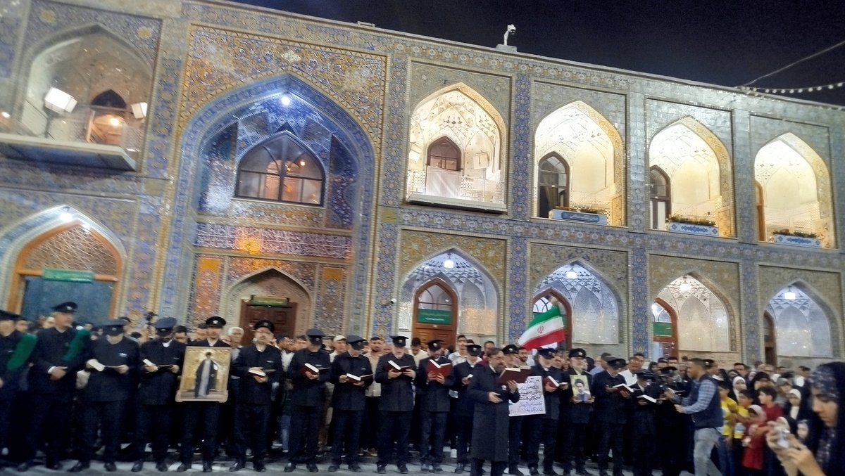 sara_krimi's tweet photo. یا امام رضا(ع)...
مشهد فقط یک شهر نیست؛ پناه دل‌هایی‌ست که هر وقت خسته می‌شوند، راهیِ حرم تو می‌شوند؛ حتی اگر پاهایشان نرسد، دلشان خودش را به صحن تو می‌رساند.
السلام علیک یا علی بن موسی الرضا(ع) 
#ایران_امام_رضا https://t.co/3N8Pl5flFS