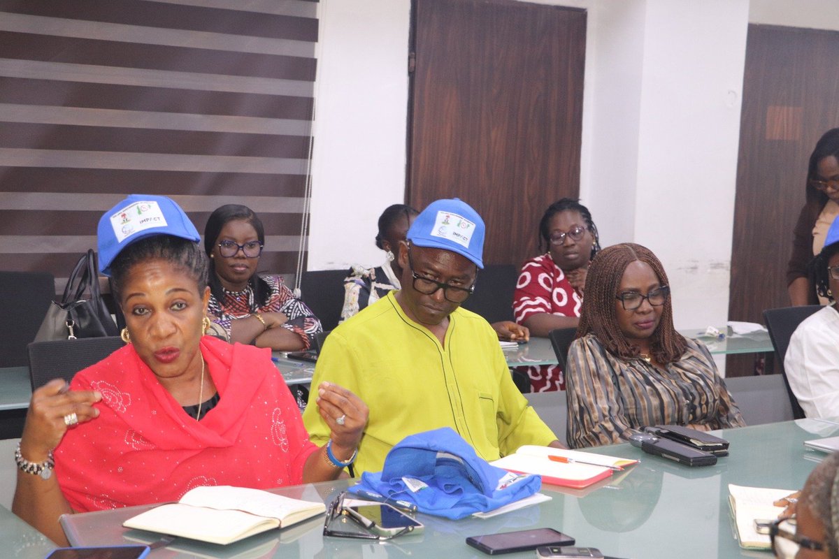 LSMOH's tweet photo. LAGOS, NMEP FORGE STRONGER PARTNERSHIP TO ACCELERATE MALARIA ELIMINATION

…Abayomi seeks science-driven, targeted deployment of LSM, ITNs

…NMEP backs hotspot mapping, multisectoral action

Read more... https://t.co/MFukqLhSo3

@ProfAkinAbayomi @followlasg @NMEPNigeria https://t.co/Y7le2nS5WD
