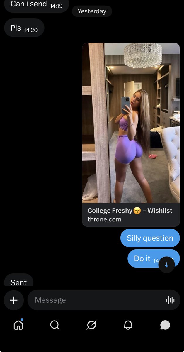 UrFavFreshman's tweet photo. My feet are soooo sore after walking around shopping all morning😣

Can I come and massage them and lick the must off of them while I swipe ur card to do some online shopping☺️

Thx loser✌️ https://t.co/E8JJHpFdTN