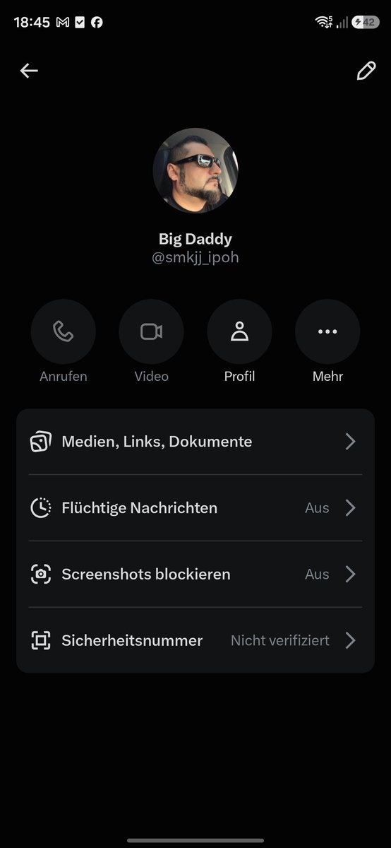 Anna37Me99's tweet photo. Achtung auch nur ein betrüger ! https://t.co/U2gWdiCyb4