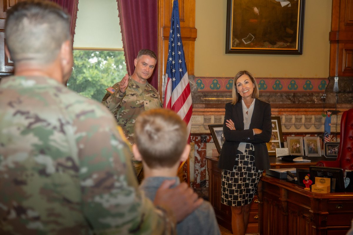 IAGovernor's tweet photo. In January, I had the privilege of meeting these brave Iowans of the Operational Support Airlift Command on deployment in the Middle East.

Today, we celebrate the successful completion of their mission and give thanks to God for their safe return! https://t.co/rhHXF3bXlm
