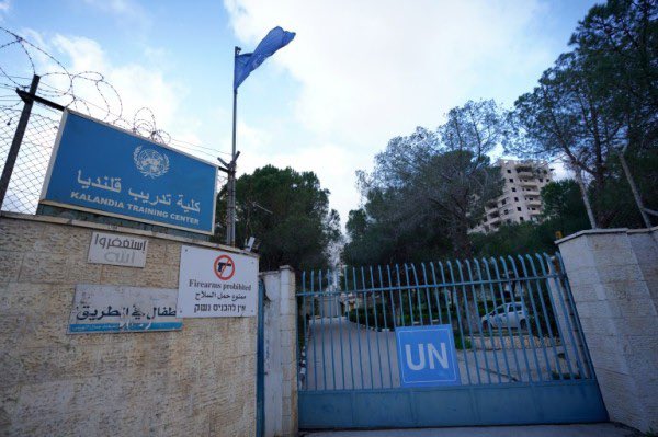 UNAOIC's tweet photo. “الأونروا” ترفض معلومات كاذبة حول مركز تدريب قلنديا
@WAFA_PS 
@UNRWA 
#UNAOIC 

 https://t.co/WPK5lJKeO6 https://t.co/CeIiJWkHei
