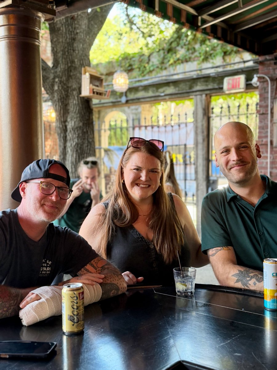 RosedaleOTR's tweet photo. Just a casual reminder that drinks are half-price from 4pm - 7pm. ✨ Happy hour starts when you get here. https://t.co/eGfcG5zgCk