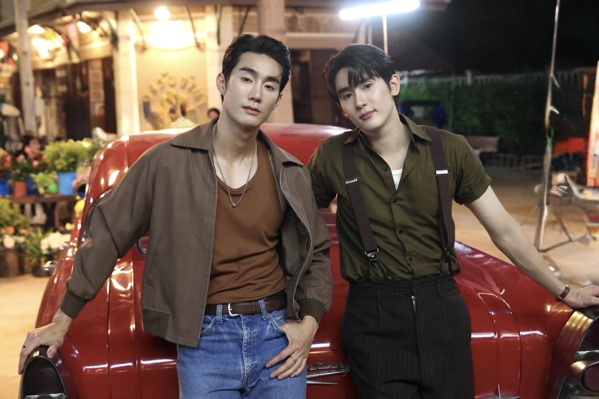 LoversGangsters's tweet photo. หงเสนคลุกฝุ่น Q20
ที่นั่งไม่ว่าง คนข้างๆ เฮียเสนเขาจองแล้วคับ🐱✨

#LoversAndGangsters
#GMMTV
@fforcejs @kasibook https://t.co/BB4bbYrQ6Q