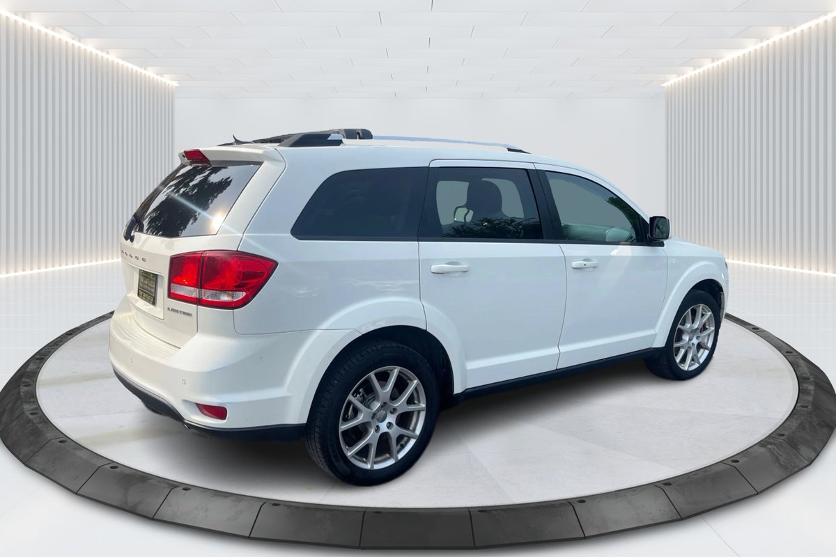 ThatCarPlace's tweet photo. 2014 Dodge Journey SXT C$8888 Unleash Adventure with the 2014 Dodge Journey!   Check out our new inventory: https://t.co/iqboxpbqoq Discover the thrill of the open road with the versatile 2014 Dodge Journey. https://t.co/0sl2E7dWI1