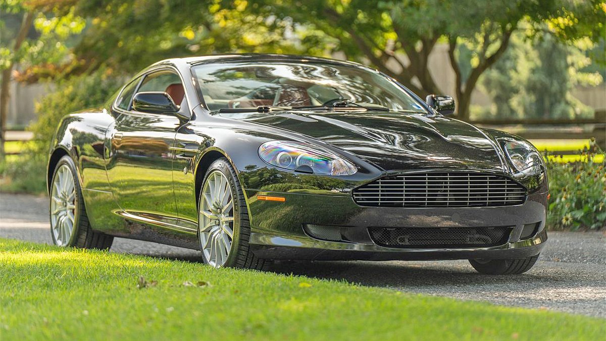 ClassicCarsNews's tweet photo. Our Pick of the Day is a stunningly elegant 2006 Aston Martin DB9 Coupe listed for sale on https://t.co/31hEtO0EL8 by a dealership in East Petersburg, Pennsylvania. Sponsored by Hagerty.

https://t.co/h7s1g4TSbq https://t.co/N7WykNK1TX