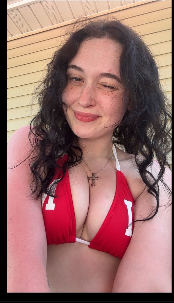 Imposter924054's tweet photo. Need tribs for my irl sis #sis #cumtributeِs #trib #cum #tribute #goon https://t.co/QjIdG9naxw