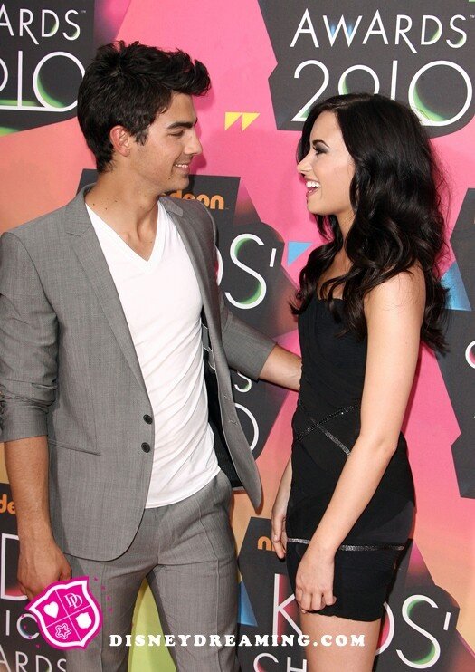 wintxrbreath's tweet photo. “one in the same, never to change, our love was beautiful” https://t.co/bJdkwfAMdO