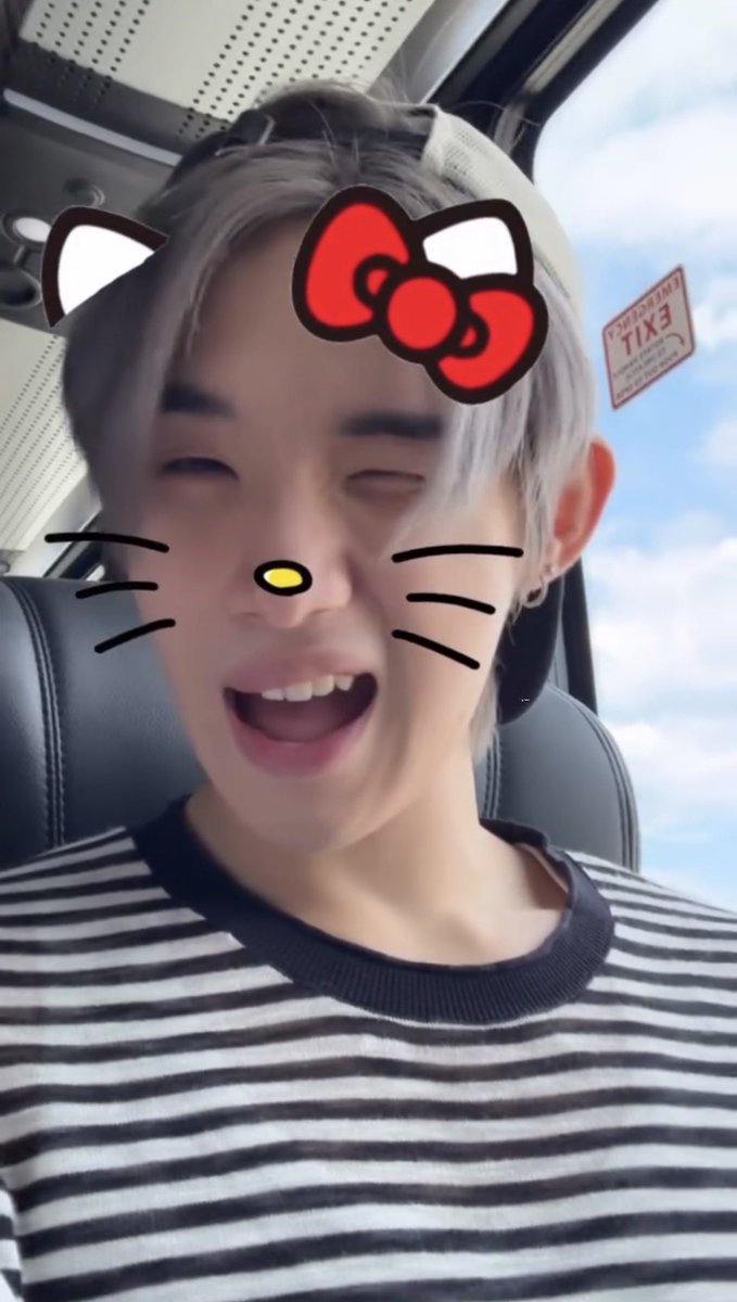 dodonat's tweet photo. คิตตี้ตุวนี้น่ารักจางงง น้องวิ้งได้ด้วย https://t.co/9PbnyQn7Se