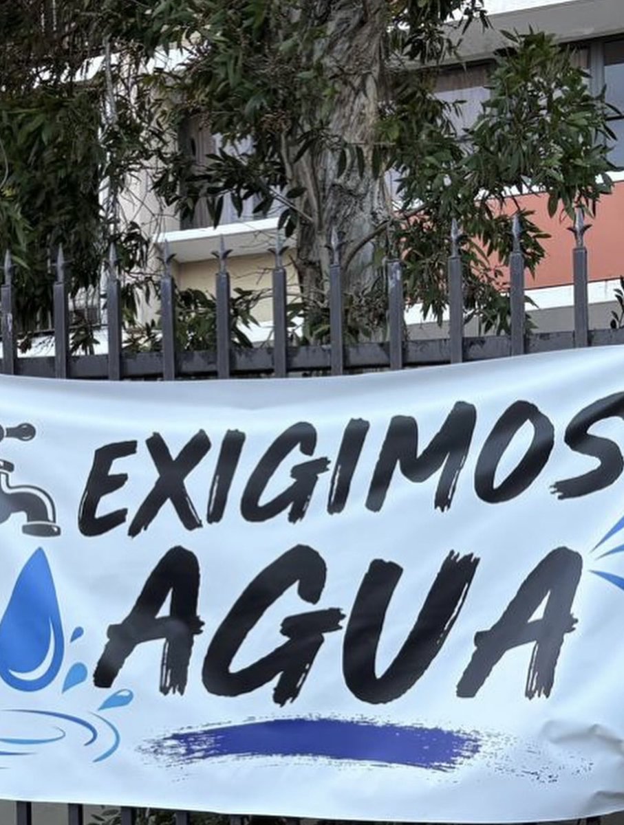 jrosaly0113's tweet photo. ¿Cuántos en Borikén se sienten como cuando anunciaron que venía un huracán Categoría 5, o comenzó el encierro por la pandemia de COVID?
Nos sentimos desprotegidos por una Administración que improvisa por la incompetencia de las batatas políticas.
ESTO NO ES NORMAL.
NO ME RESIGNO https://t.co/zu29gLfa00