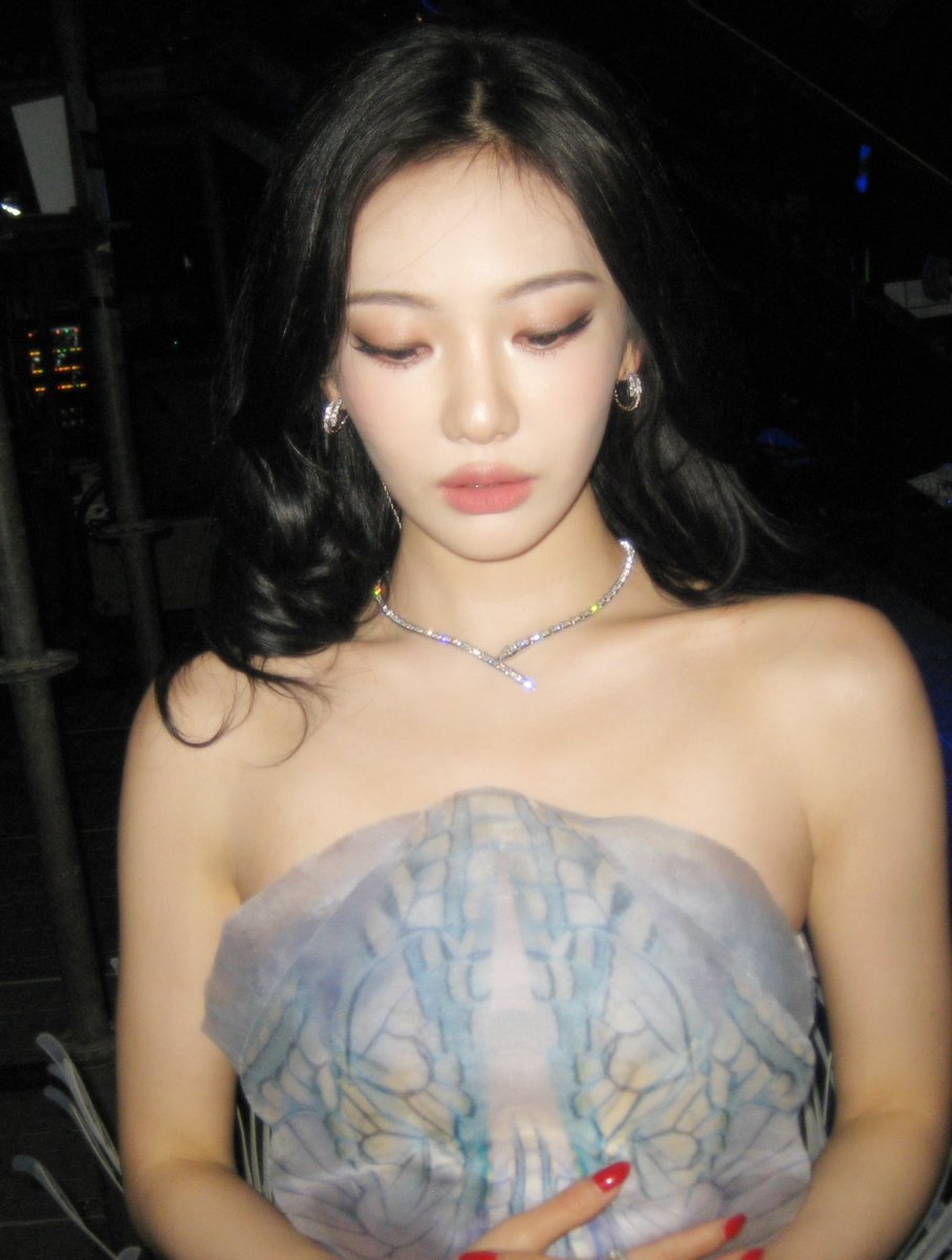 aespapic's tweet photo. #NINGNING imnotningning instagram update https://t.co/K1Cg6tMrkD