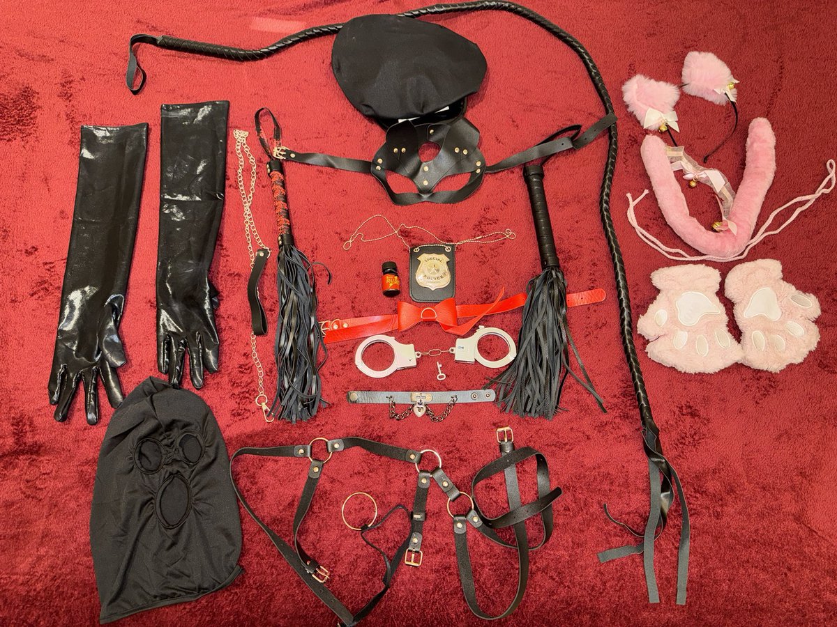 fituul's tweet photo. #riyadh_ladyboy 
#ladyboy_both_in_Riyadh
#ladyboy_saudi
+66 654819482 👛👛👙 https://t.co/g3yASpWpeQ
