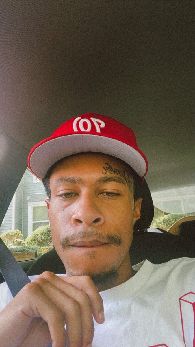 DennissDaDon's tweet photo. HIM 😌👅😈 https://t.co/EoFWTC9pD7