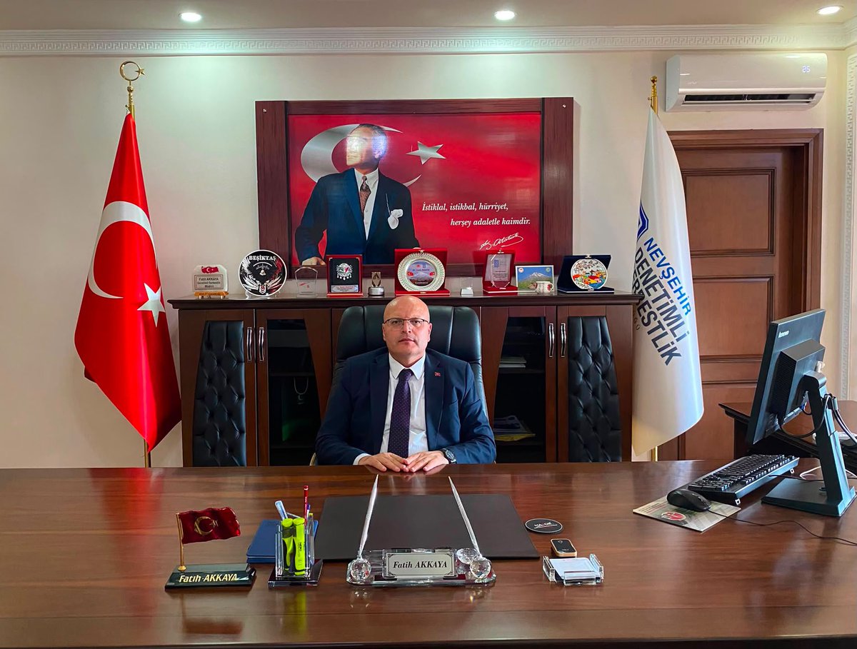 nevsehirds's tweet photo. Kurumumuz Müdürlüğü görevine yeni atanan Denetimli Serbestlik Müdürü Sayın Fatih AKKAYA’ya hoş geldiniz diyor, yeni görevinde üstün başarılar ve muvaffakiyetler diliyoruz.

Kurumumuz, personelimiz ve hizmet sunduğumuz vatandaşlarımız adına hayırlı olmasını temenni ediyoruz. https://t.co/2ajVvtYJHV