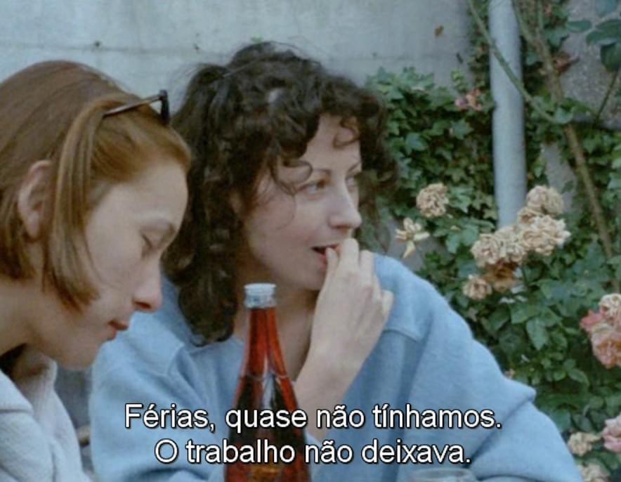 comculturaearte's tweet photo. "Le rayon vert" (1986), filme de Éric Rohmer https://t.co/t2Kw7HX5kf