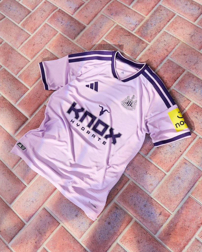 centregoals's tweet photo. 🚨🚨| OFFICIAL: Newcastle drop their 2026/27 third kit. 💜 https://t.co/S3dQBJBXV0