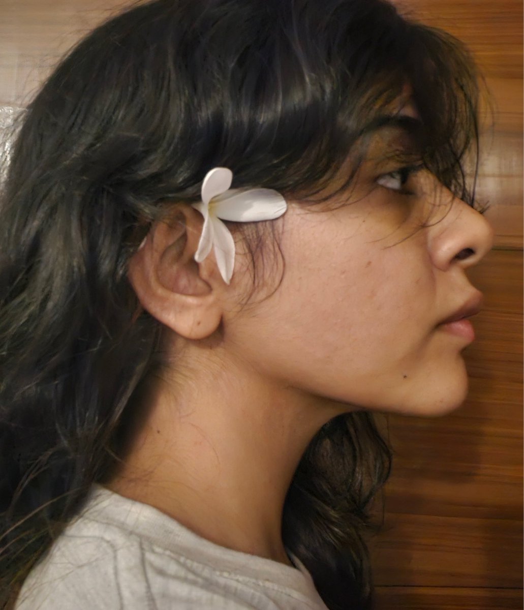 meforya's tweet photo. #selfportrait https://t.co/OGBShsgHDr