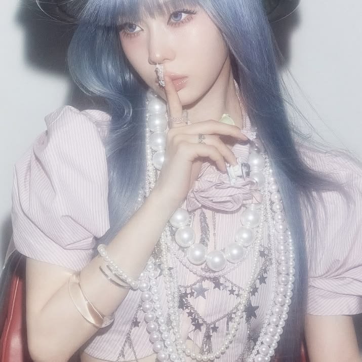 marilikesea's tweet photo. ⠀⠀⠀⠀   °`𝗠𝗮𝗿𝗶𝗹𝗹𝗮, 𝗺𝗮𝗿𝗶.
⠀⠀ ⠀ ⠀ 
⠀⠀⠀⠀⠀ "𝒔𝒕𝒂𝒓 𝒐𝒇 𝒕𝒉𝒆 𝒔𝒆𝒂"

⠀ ⠀⠀ model + mermaid au.
⠀⠀⠀ twenty three. pansexual.
⠀ ⠀ ⠀ switch. mdnir/s. S-IC.
⠀⠀⠀⠀⠀⠀
                ↻ / ♡ to be moots + dm.

⠀⠀⠀⠀#krp #kpoprp #krptwt https://t.co/yArpaHPM3E