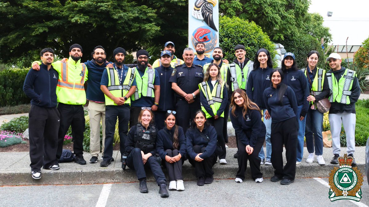 deltapolice's tweet photo. This International Youth Day, we’re celebrating the young people who make Delta a better place.

From our volunteers who give their time and energy to making our community safer, to our annual Student Police Academy, there is no shortage of examples of young people stepping up to learn, lead and make a difference.

Delta Police is proud to connect with youth in our schools and throughout the community as we work together to build a brighter, stronger tomorrow.

#InternationalYouthDay #DeltaPolice
