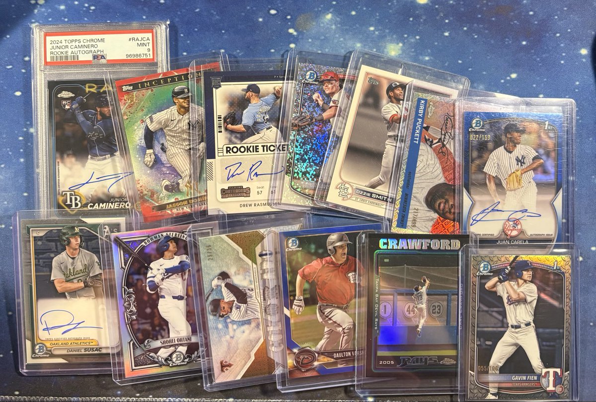 CardsWithChris's tweet photo. CWCHQ mail day from a couple of #niceguys! Imma big sucker for a silver pack gold. Straight to the binder… thanks Mr. @JBMcards !
@pecantowncards coming through with some much needed card show inventory! Thanks fellas 🫶🏻 https://t.co/6xfY54YYs4