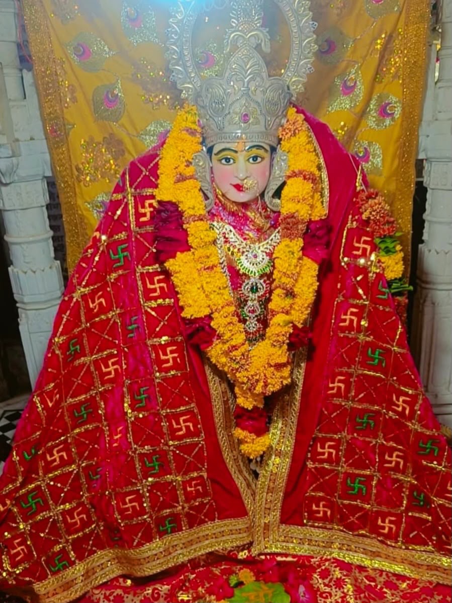 VaradaHanumanji's tweet photo. श्री हनुमानजी मन्दिर, वराड़ा
॥#जय_श्री_राम॥
🙏 श्रींगार दर्शन
मंगलवार, 11 अगस्त 2026
मारवाड़ी मो. सं. २०८३
श्रावण कृष्ण पक्ष, १४ (चतुर्दशी)
Tuesday, 11 Aug 2026
Shree Hanumanji Mandir, Varada
#WaradaHanumanji #Hanumanji #Varada #Hanuman #JayShreeRam #हनुमान #सिरोही #Warada https://t.co/xLNtEhpZRK