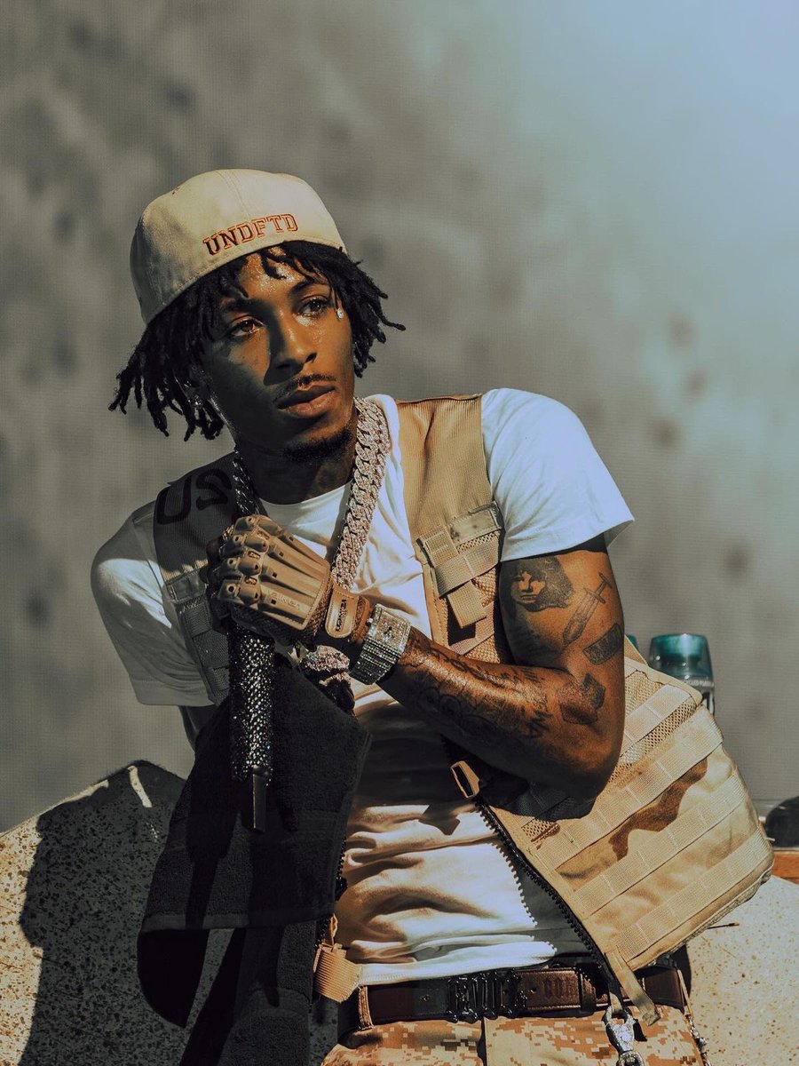 StoneBridge49_'s tweet photo. YOUNGBOY NEVER BROKE AGAIN

ALL DOGS GO TO HEAVEN
(NEW ALBUM)

🚨COMING SOON🚨 https://t.co/QaSC33wiLl