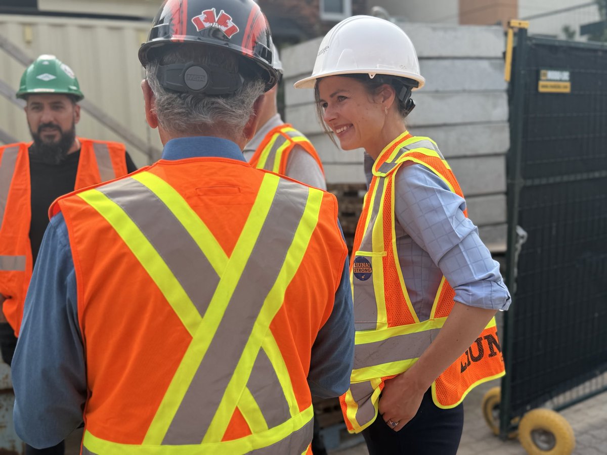 LiUNACanada's tweet photo. On site at this 33-storey residential development, 353 new purpose-built rental homes are taking shape, another example of what’s possible when government, industry and labour work together to cut red tape, accelerate approvals and get shovels in the ground. https://t.co/SvM9aoudek
