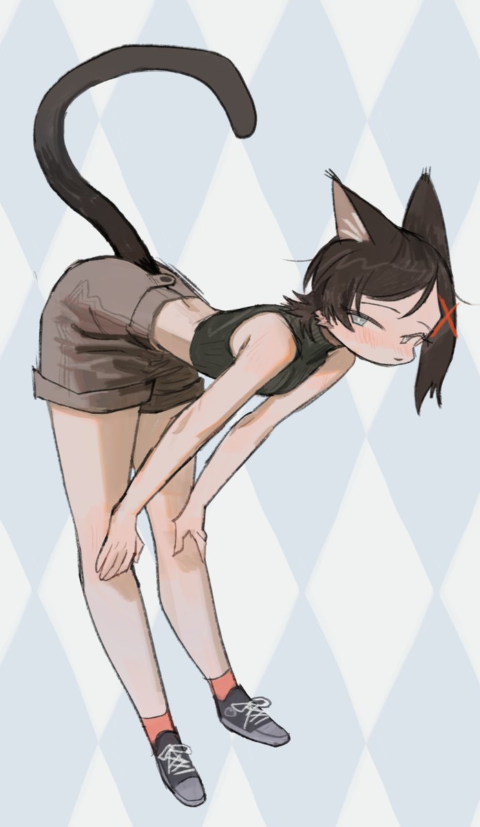 Akiko_oc's tweet photo. Just a cat with the tail up high.

#Akikooc https://t.co/EHNoOENxhO