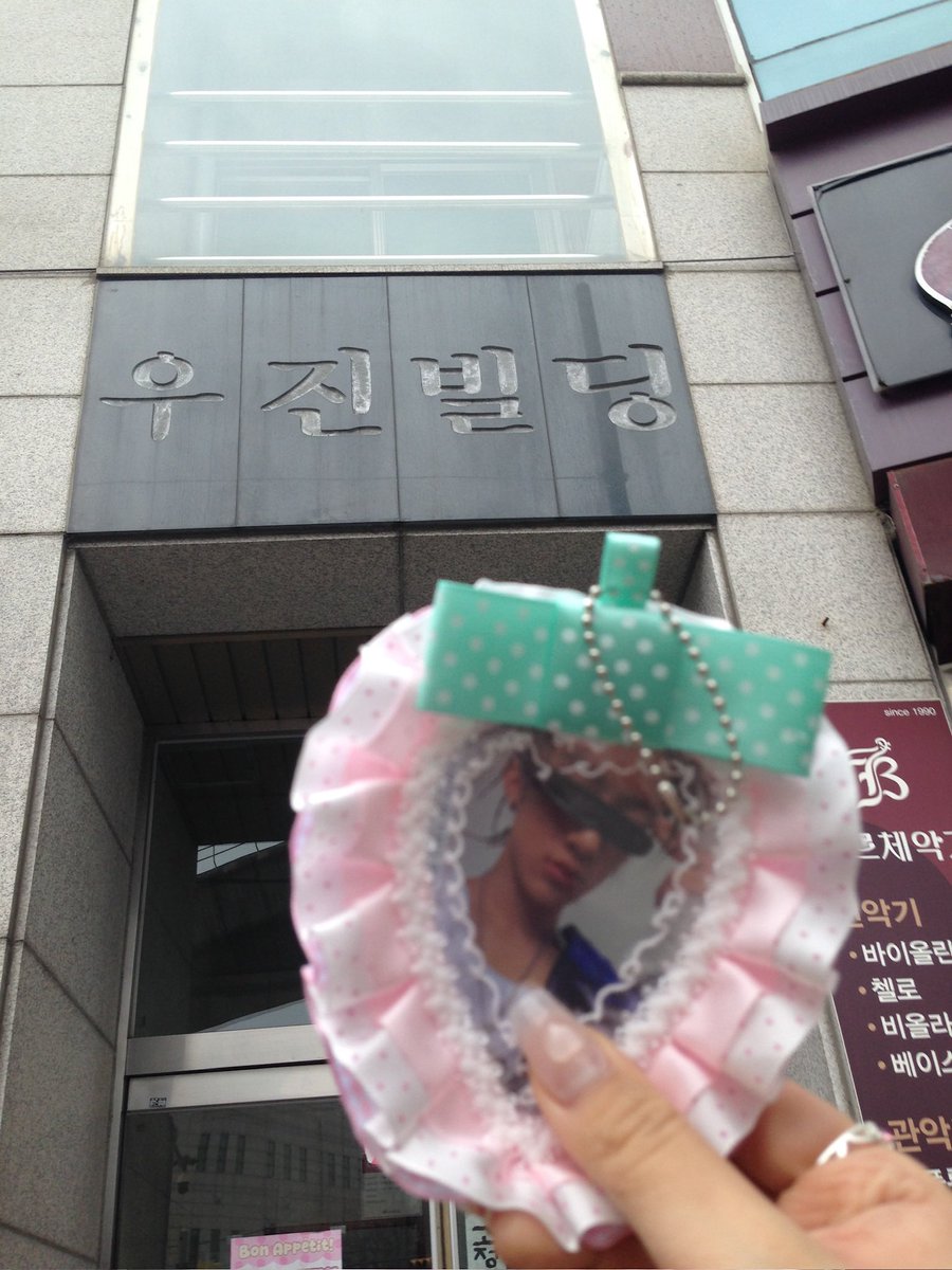 porms2s2's tweet photo. 우진이 보고싶어서울고잇다면(사실안울음) 
믿어줄래.. https://t.co/FvDvPjEgQe