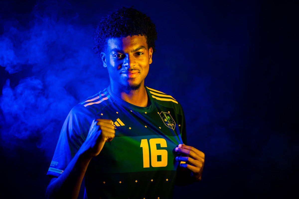 KCRoosMSoccer's tweet photo. Media Day 2026 ๐ธ๐ธ
#RooUp๐ค https://t.co/Gzuf11xu1u