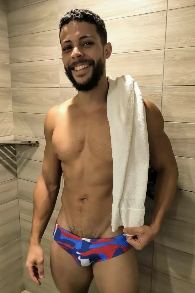 HappyBulge's tweet photo. MORNING SWIM
...in Camo Blues #swimsuit
https://t.co/S2kg1yDk52
#swimwear #swimsuits #swimming #swimmer #menswear #underwear #speedos #speedo #fitness #fitnessmodel #model #models https://t.co/D3Ywhz9Zpv