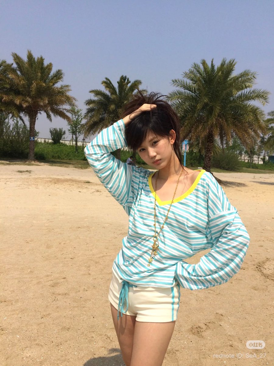 Da_Daicson's tweet photo. @ryuu547071 해인이는 모노키니 https://t.co/UuxrmfBsM2