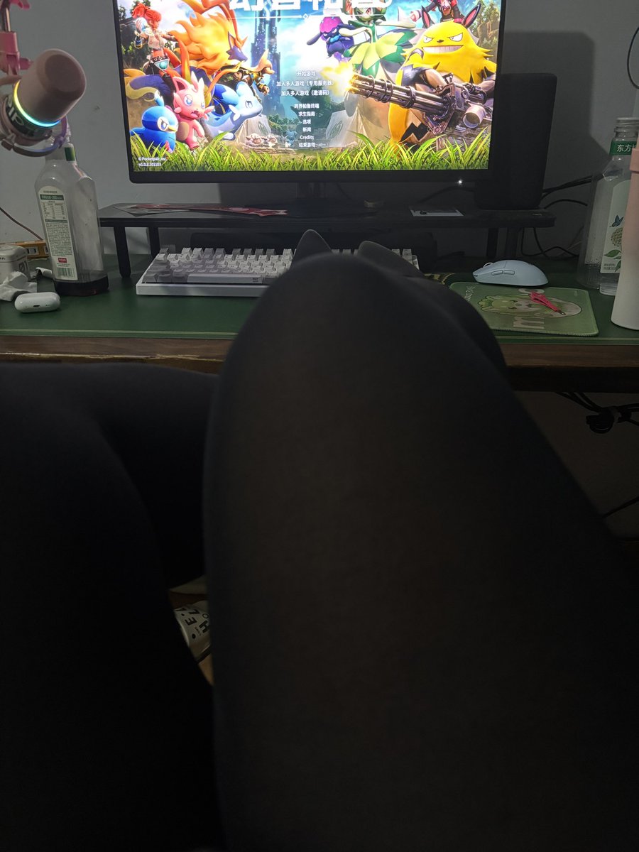 MTF_wx's tweet photo. 本以为脱下女装就可以回归正常男人生活，直到无意间翻出来了假🐔🐔和肛塞后…笑死，根本回不去的。吃药起来的胸都下不去了，还想变回男人。现在的我又是前锁后塞中 继续吃糖，减肥，不要再继续堕落了。#男娘 #MTF #shemale #邯郸男娘 #女装 #肥满 #雌堕 #BBW https://t.co/ub3K8oSrKl
