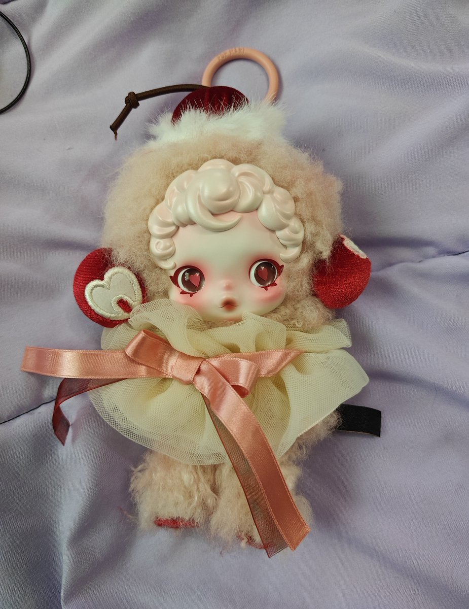 The__SettingSun's tweet photo. Omggg look at what I got from the blind boxes I got todayyy https://t.co/MUtvnCV9xn