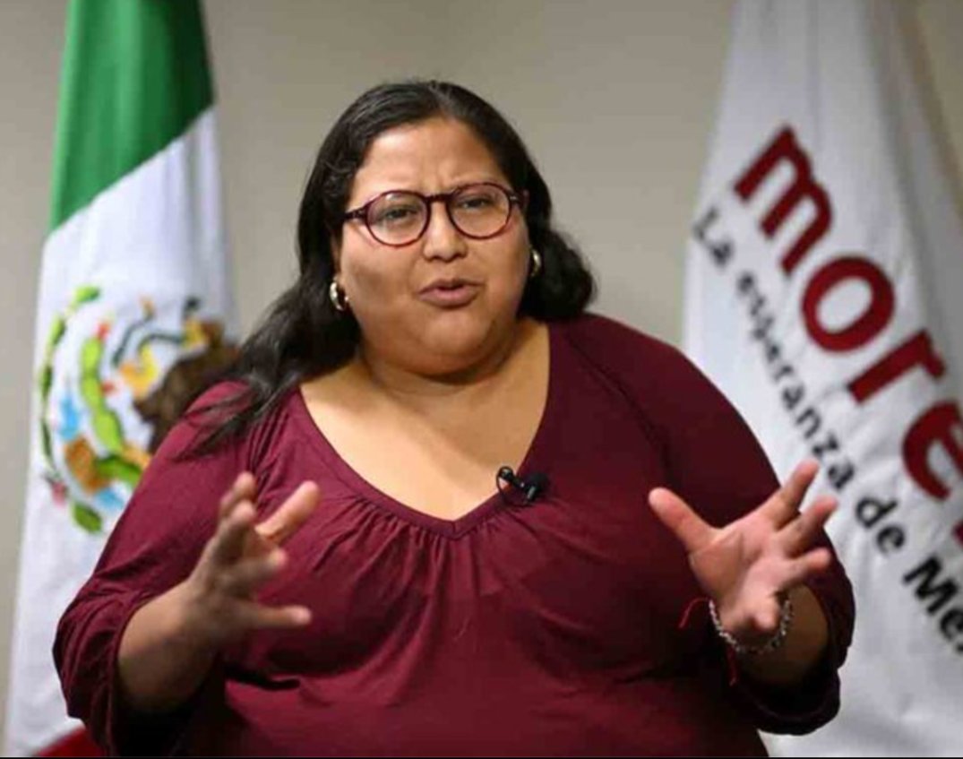 rthur013's tweet photo. Citlalli Hernández no entiende que nadie critica el haber ido a comer a un Restaurante caro
Lo que se Crítica es el doble discurso y la doble moral
Mientras al pueblo le piden "POBRES A FRANCISCANA" y que "COMAN FRIJOLES"...
Ellos salen de viaje, se hospedan en hoteles elegantes, combran en boutiques de lujo y en comen en restaurantes donde una comida vale el ingreso mensual de una familia.