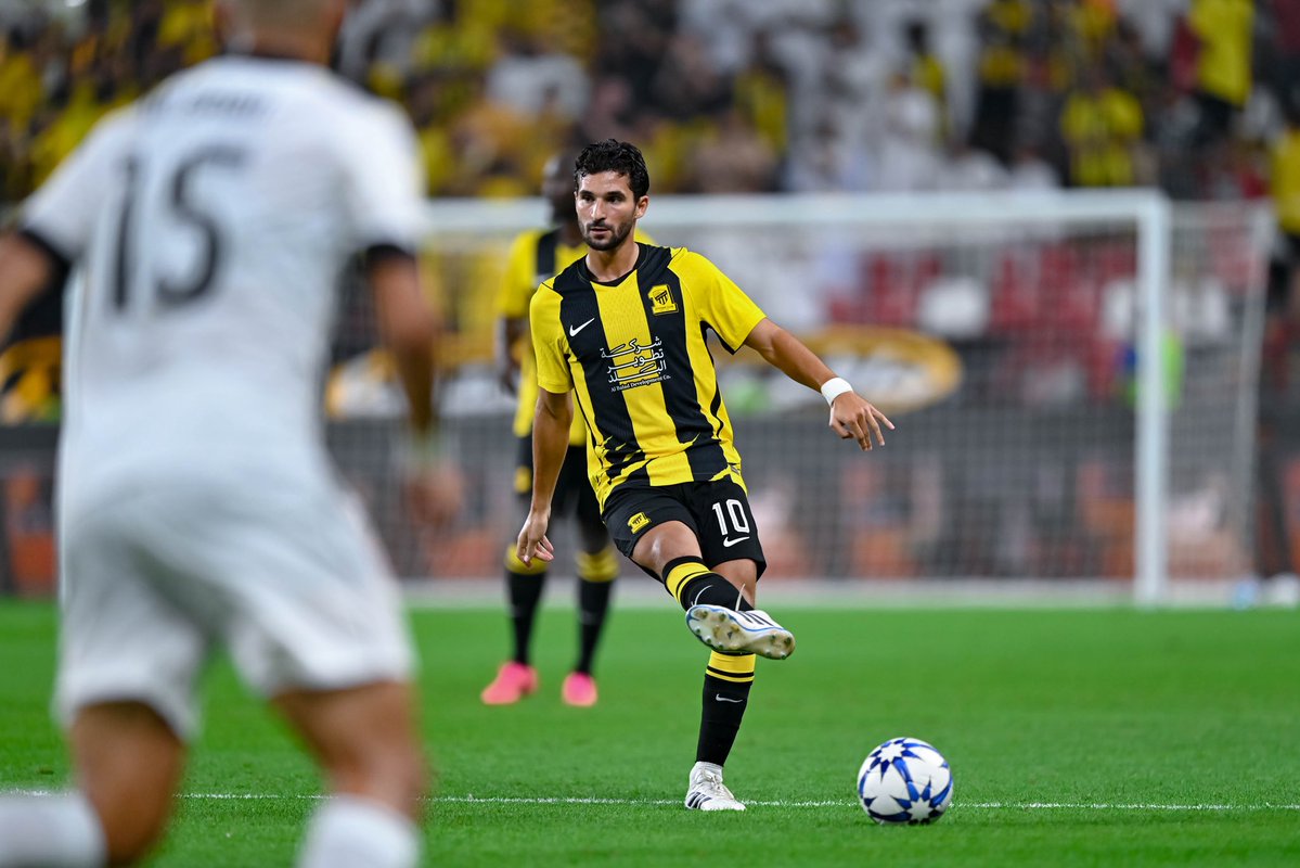 saudiFF's tweet photo. نهاية المباراة | ممثل الوطن @ittihad يحقق الفوز أمام الجزيرة الإماراتي ضمن الدور التمهيدي من #دوري_أبطال_آسيا_للنخبة.

نهنئ #الاتحاد وجماهيره بمناسبة التأهل لمرحلة الدوري.

#الوطن_معكم 🇸🇦 https://t.co/Gn7Q6Nn0Gr