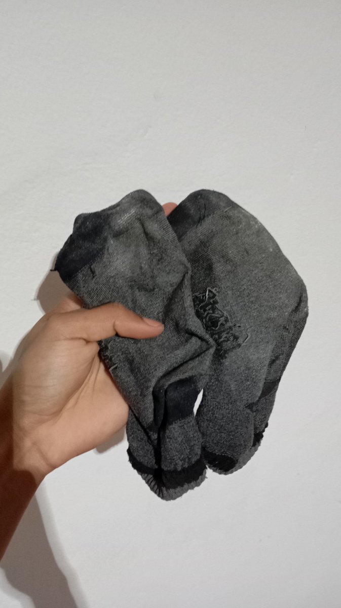 N9vinhotesudo's tweet photo. Cadê as putinhas que gosta de cheira chulé e cueca 🥴💪🏻🔥
#PINTOSAWARDSㅤㅤ
#CUECAS
#CHULE
#BRODERAGEMㅤㅤ
#brotheragemhetero https://t.co/unyyKhYk0h