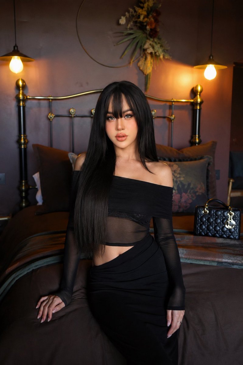 ilxueb's tweet photo. #ladyboy_both_jeddah #jeddah_ladyboy
#ladyboy_jeddah

👇🏻👇🏻🫶🏻🫶🏻 https://t.co/XBcmsyO6C8