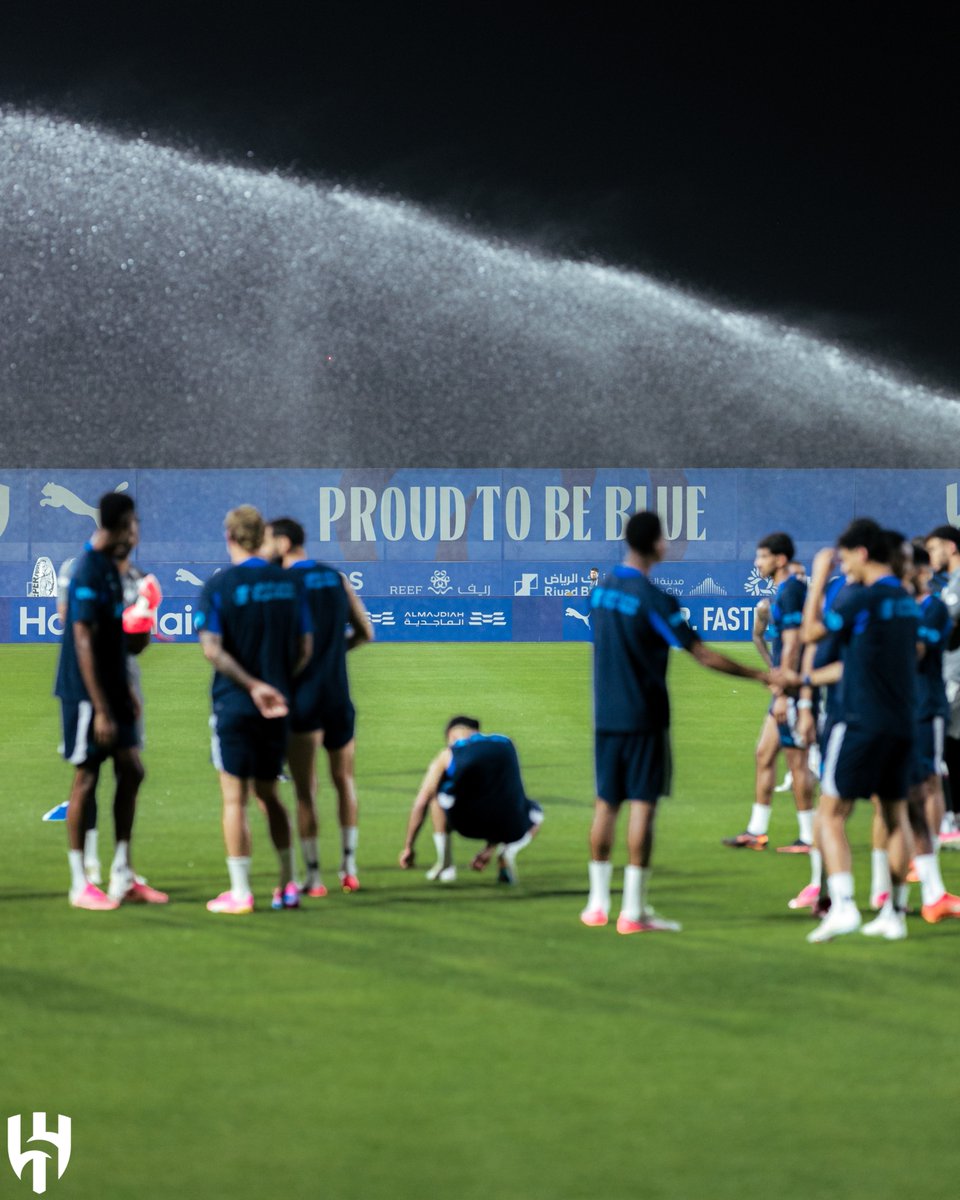 Alhilal_FC's tweet photo. 🔹 نستعـد لانطلاق المنافسات ⚽️ https://t.co/xnJu9VtNLz