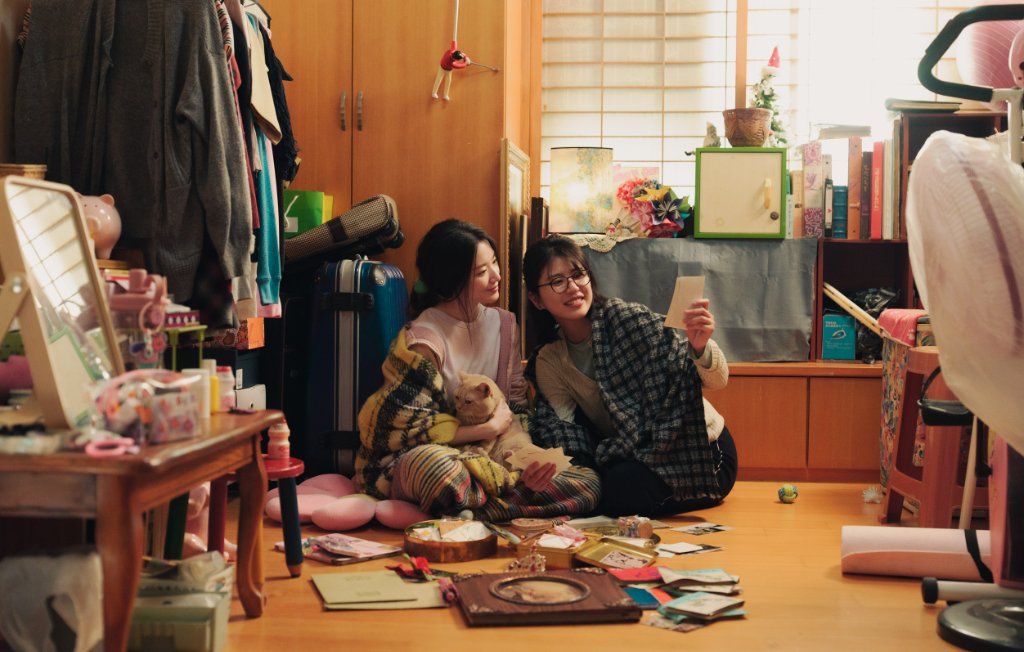 idlepopbase's tweet photo. "Happily Ever After", starring i-dle's SHUHUA, is tagged as a 2SLGBTQ+ film on the TIFF website. https://t.co/oXhH8L0VKs