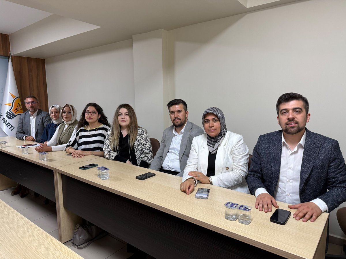 inegol_akparti's tweet photo. Haftalık Olağan Yürütme Kurulu Toplantımız İlçe Başkanımız Sn. Mustafa Durmuş başkanlığında gerçekleştirildi.

#AKİnegöl https://t.co/Kb9sJKk6O7