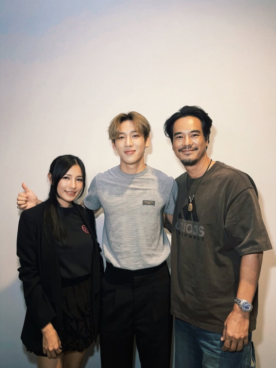 mootyBB's tweet photo. พี่ดารา~

#BamBam #뱀뱀 @BamBam1A https://t.co/fudwPiACpB