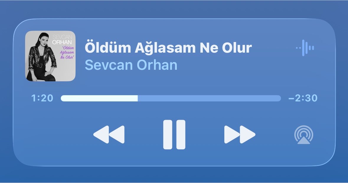 pekdilaraa's tweet photo. bu şarkı beni öldürmeye çalıştı..saka degil gercekten https://t.co/M7h3krqHVY